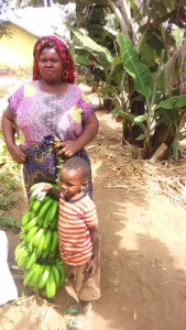 tupendane - maendeleo community purchasing bananas