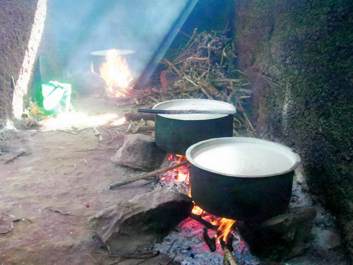 Cooking nutritious porridge